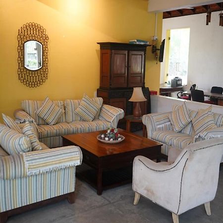 Amaluna Resorts Negombo Esterno foto