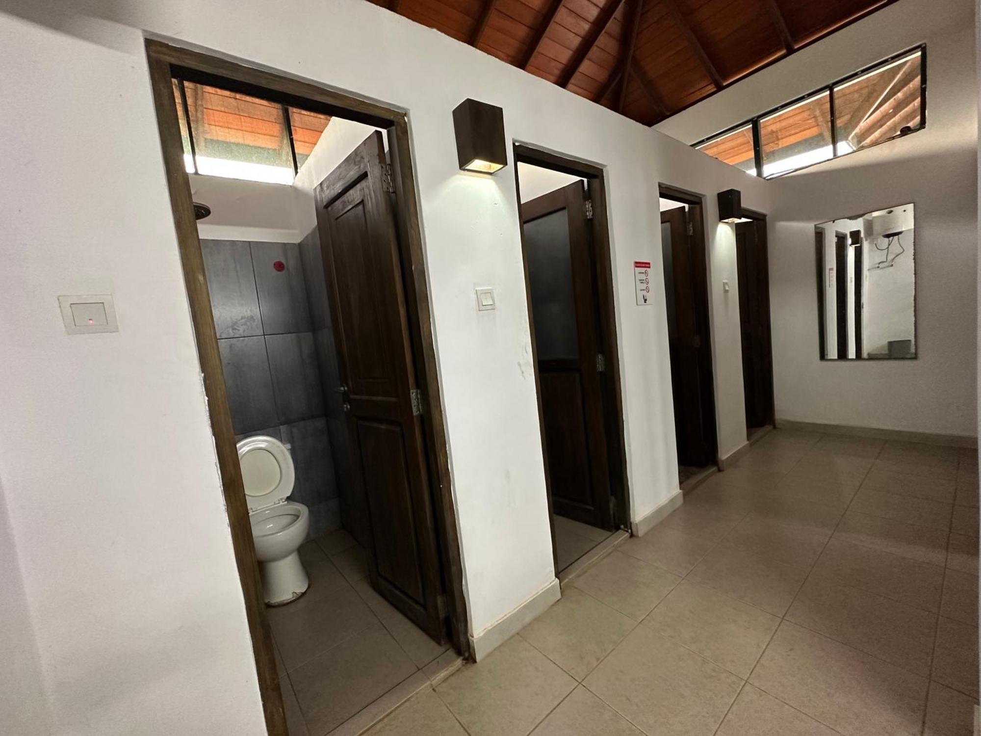 Amaluna Resorts Negombo Esterno foto