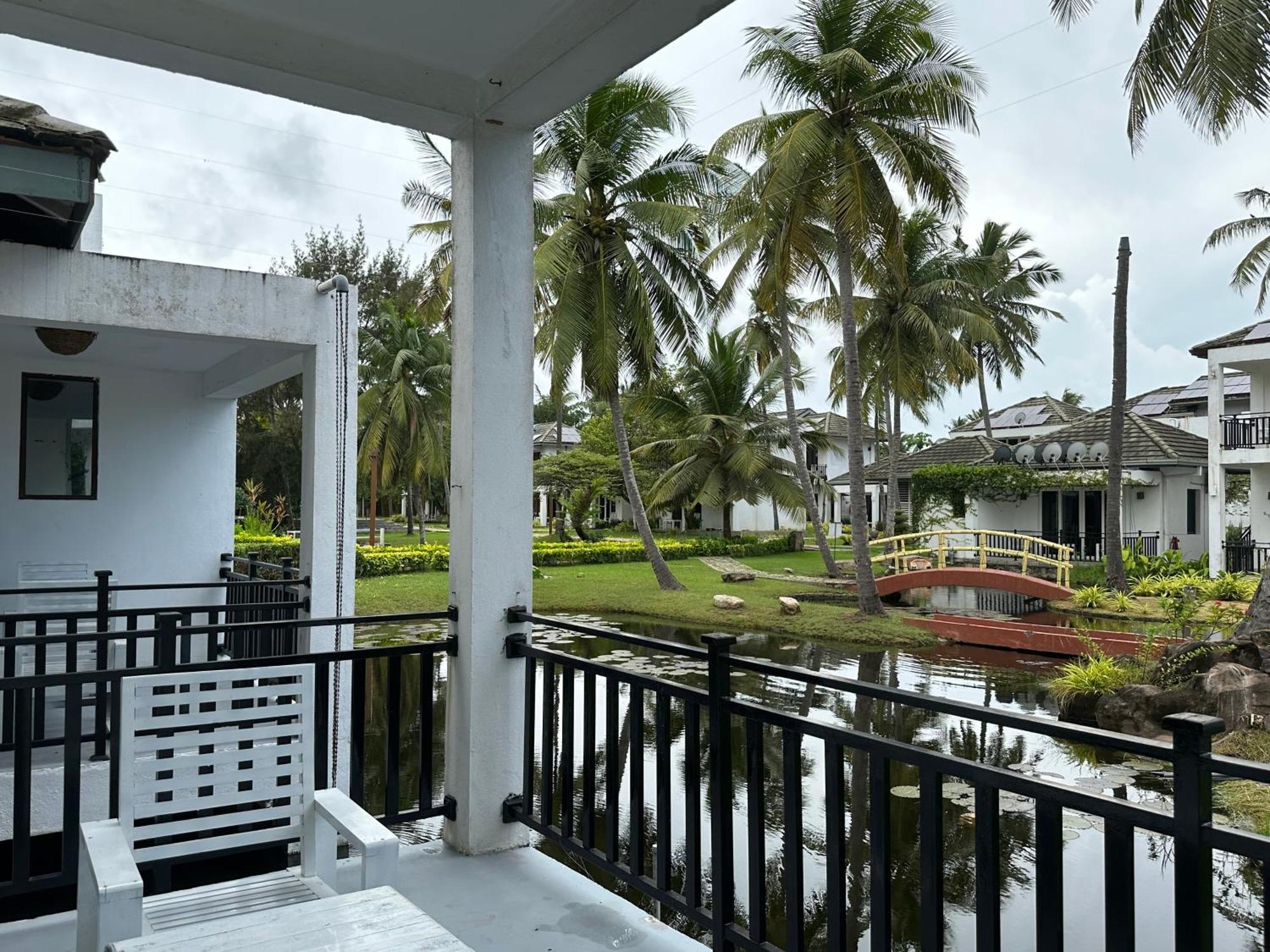 Amaluna Resorts Negombo Esterno foto