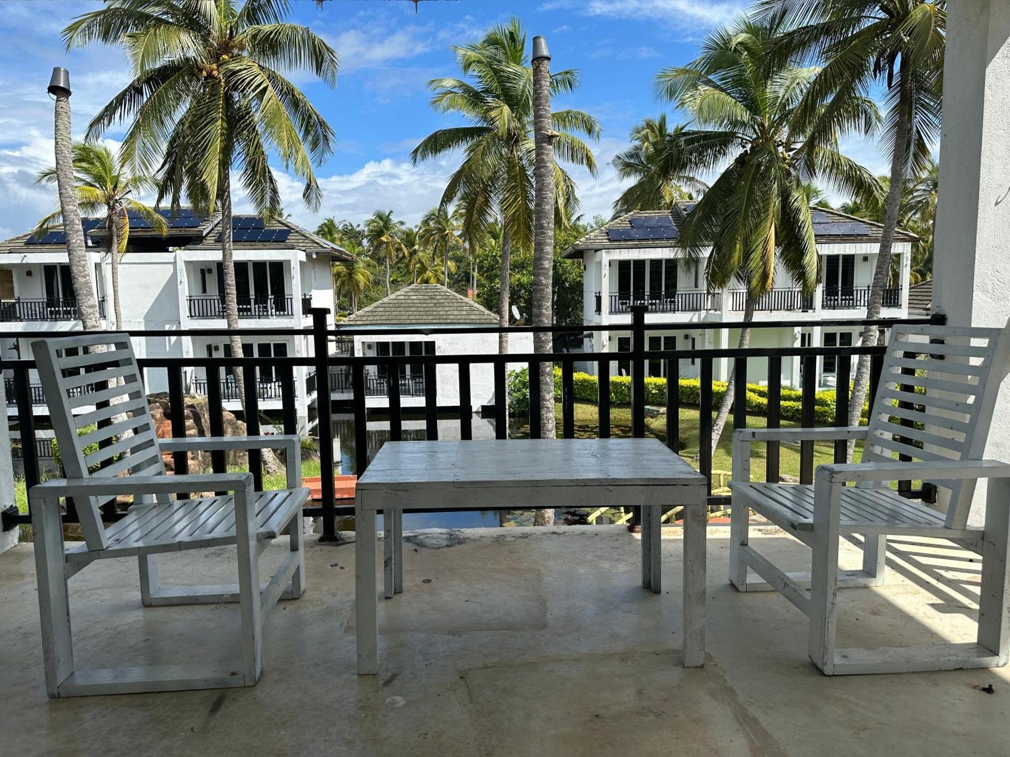 Amaluna Resorts Negombo Esterno foto
